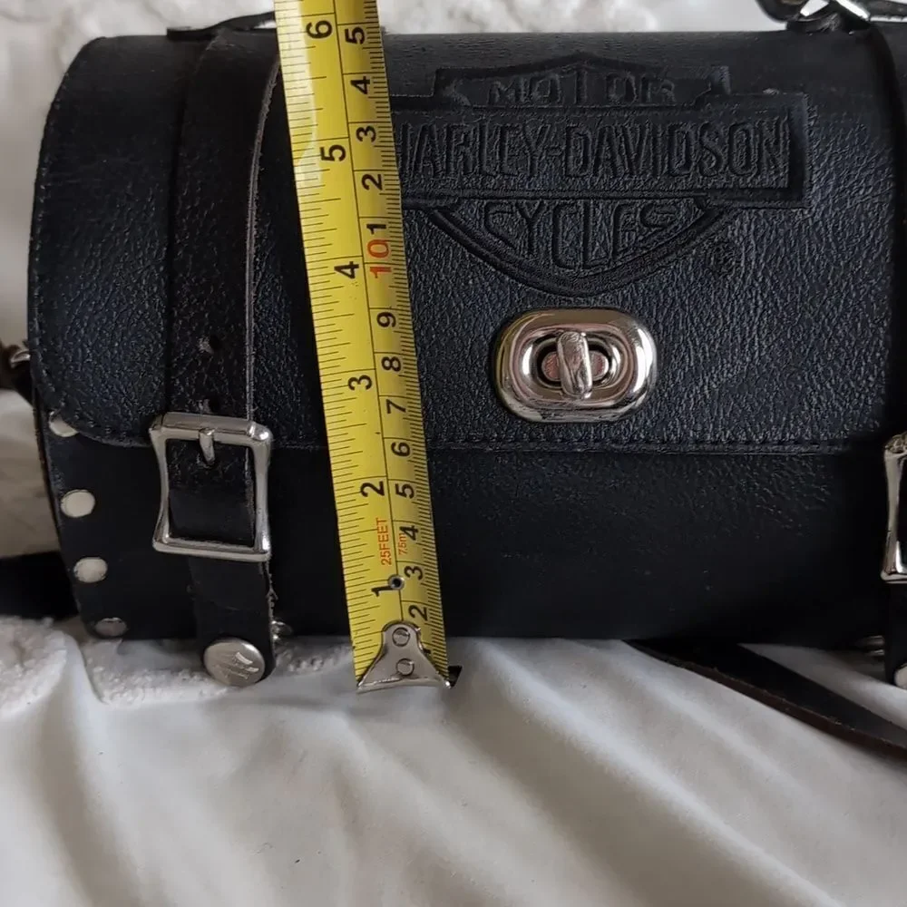 Vintage Harley-Davidson ♠️Black  Leather Silver Studded Biker Barrel Bag